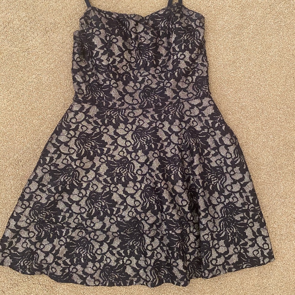 NWOT Windsor Homecoming dress